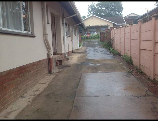 3 BEDROOM HOUSE FOR SALE IN WOODLANDS